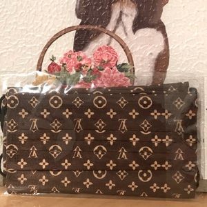 Fashion Disposable Mask.